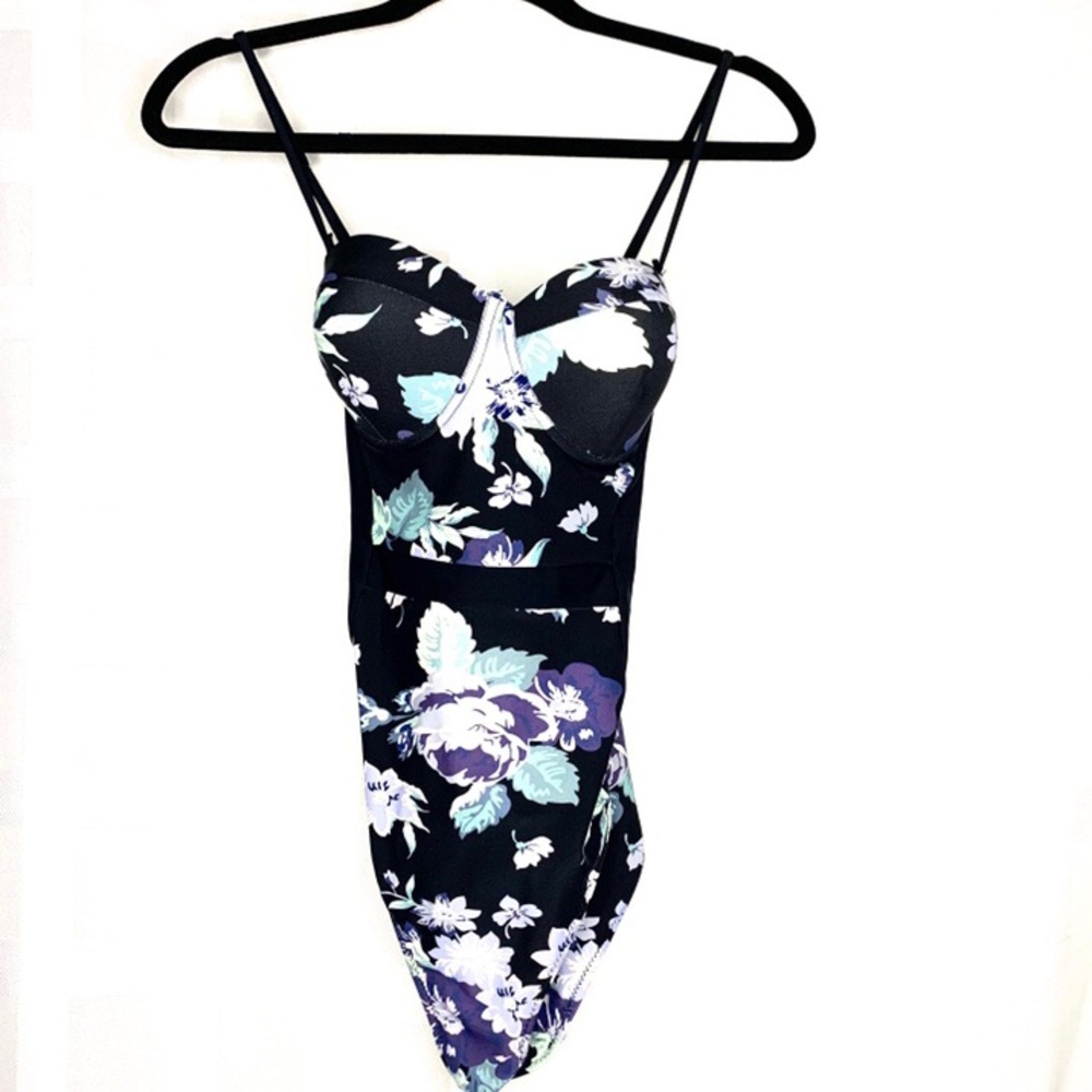 NWT CUPSHE black floral one piece swimsuit
